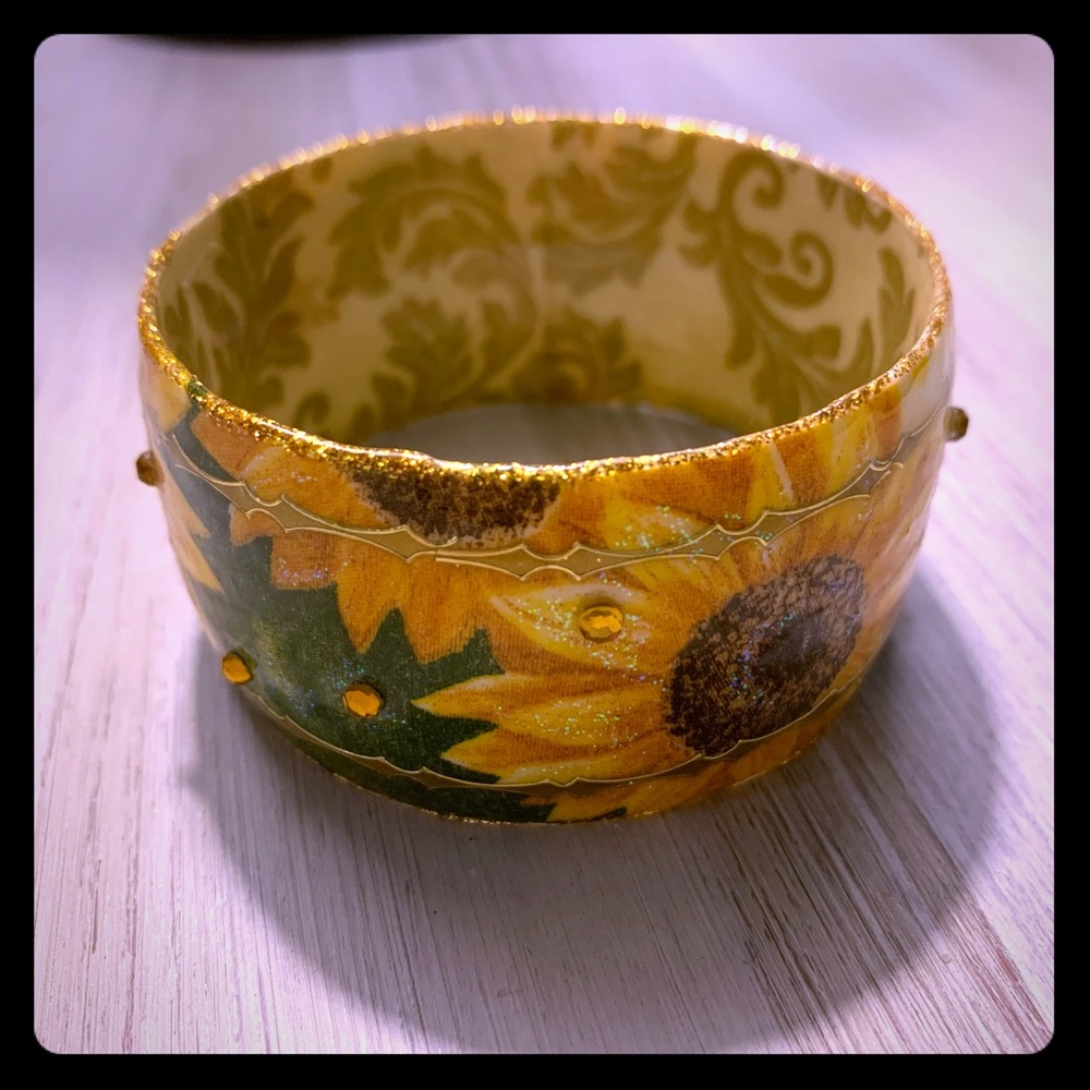 Sunflower bracelet